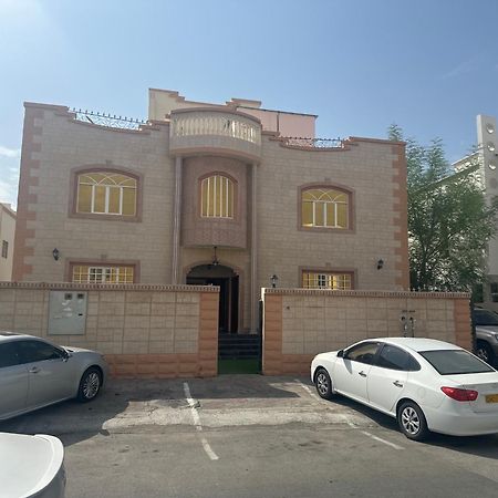 غرف إيجار يومي Daily Rent Rooms Al Khawd Exterior foto