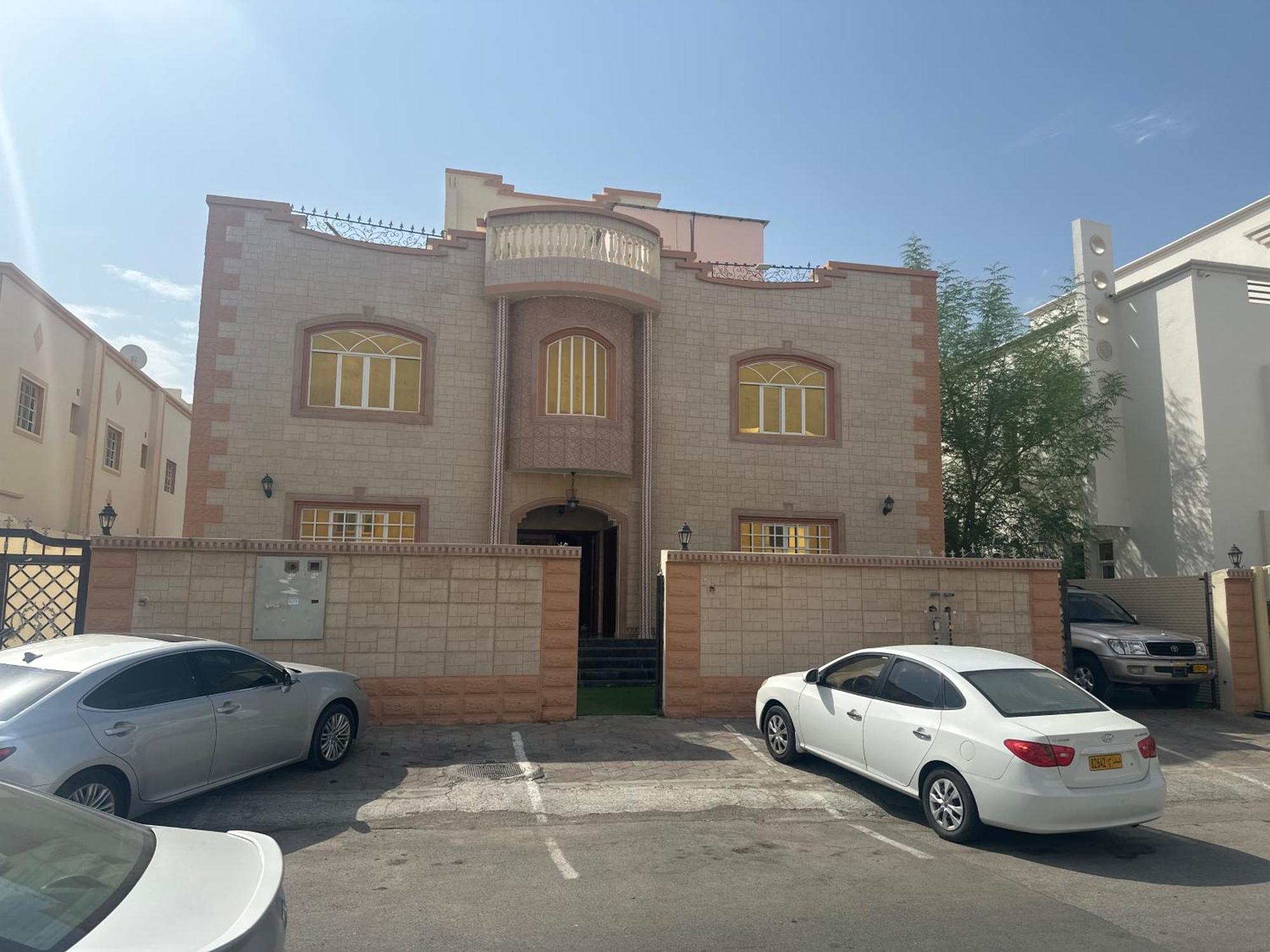 غرف إيجار يومي Daily Rent Rooms Al Khawd Exterior foto